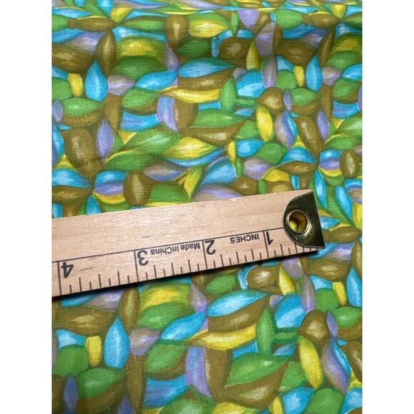 Colorful Leaf Pattern Cotton Fabric 15" x 18" 4 Pieces for Quilting & Crafts - Picture 3 of 5